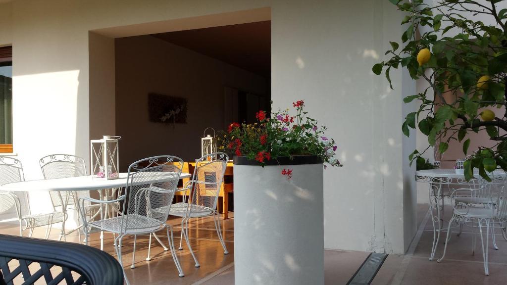 B&B Villa Bianca Sona Eksteriør bilde