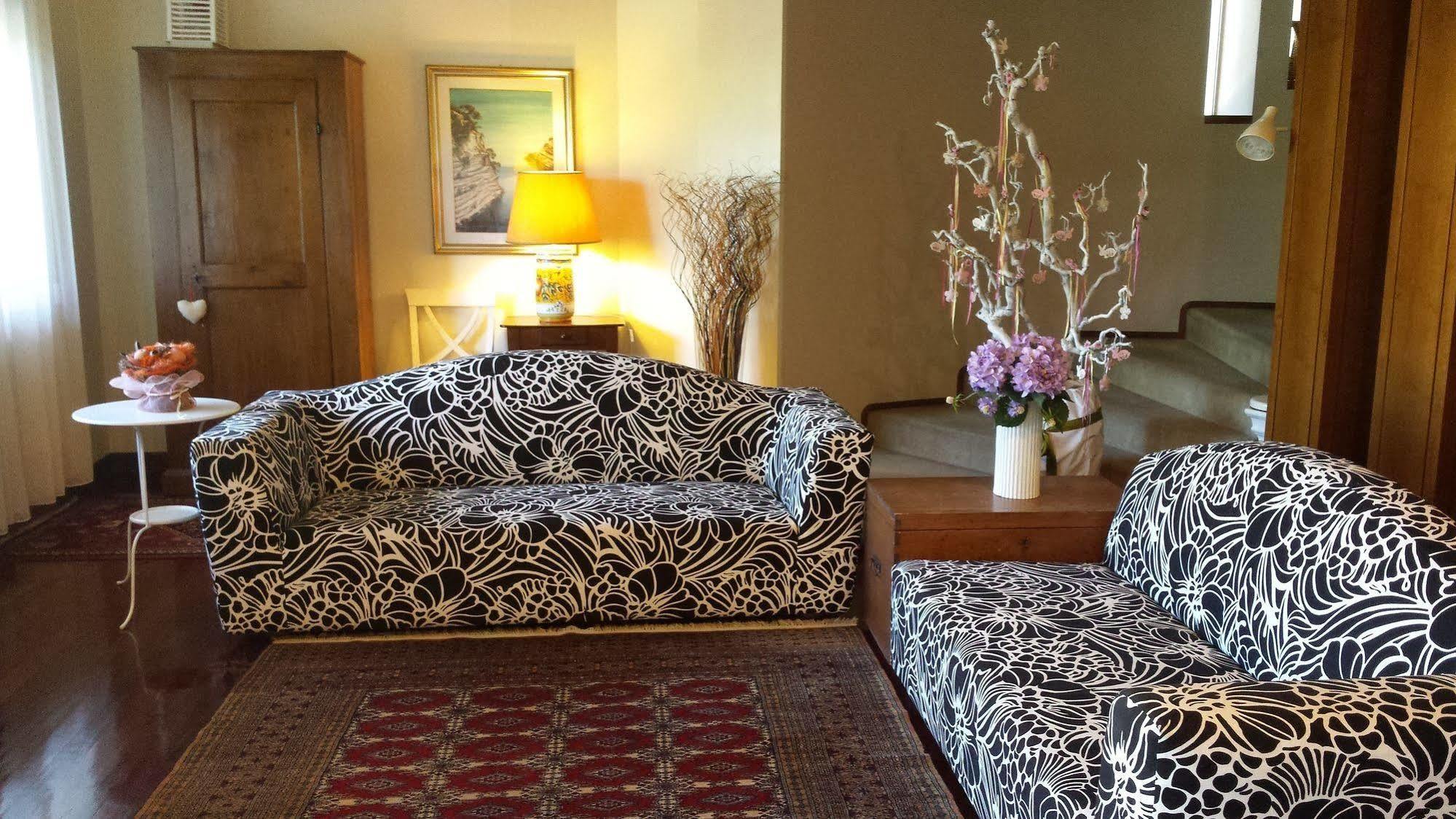 B&B Villa Bianca Sona Eksteriør bilde
